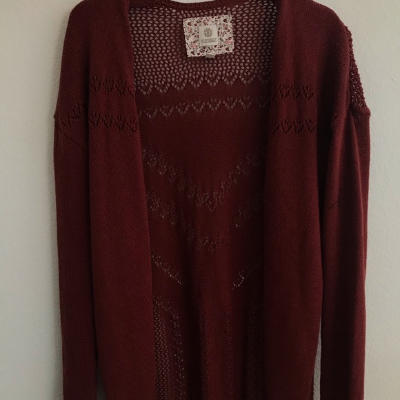 Maroon Cardigan - Picture 3 of 4